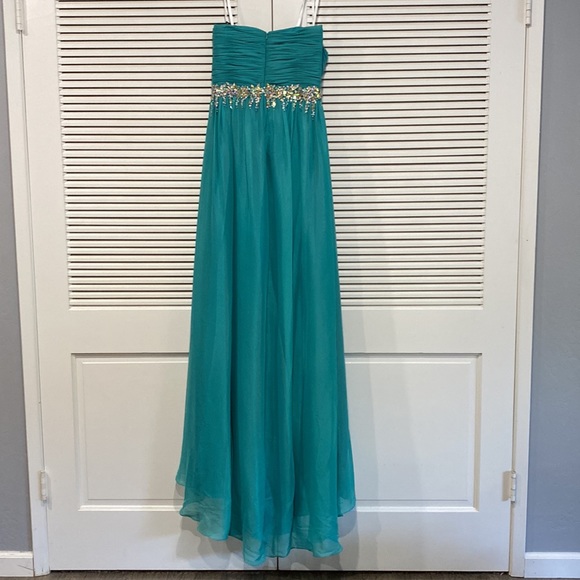 *Price Drop!!* Turquoise Evening Gown - Picture 5 of 5